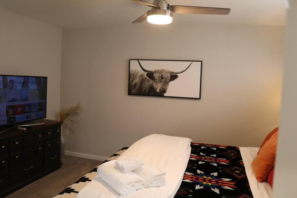 Cowboy Den-Hot Tub-Game Room-Pet Friendly-No Pet Fees! Albuquerque Exteriör bild