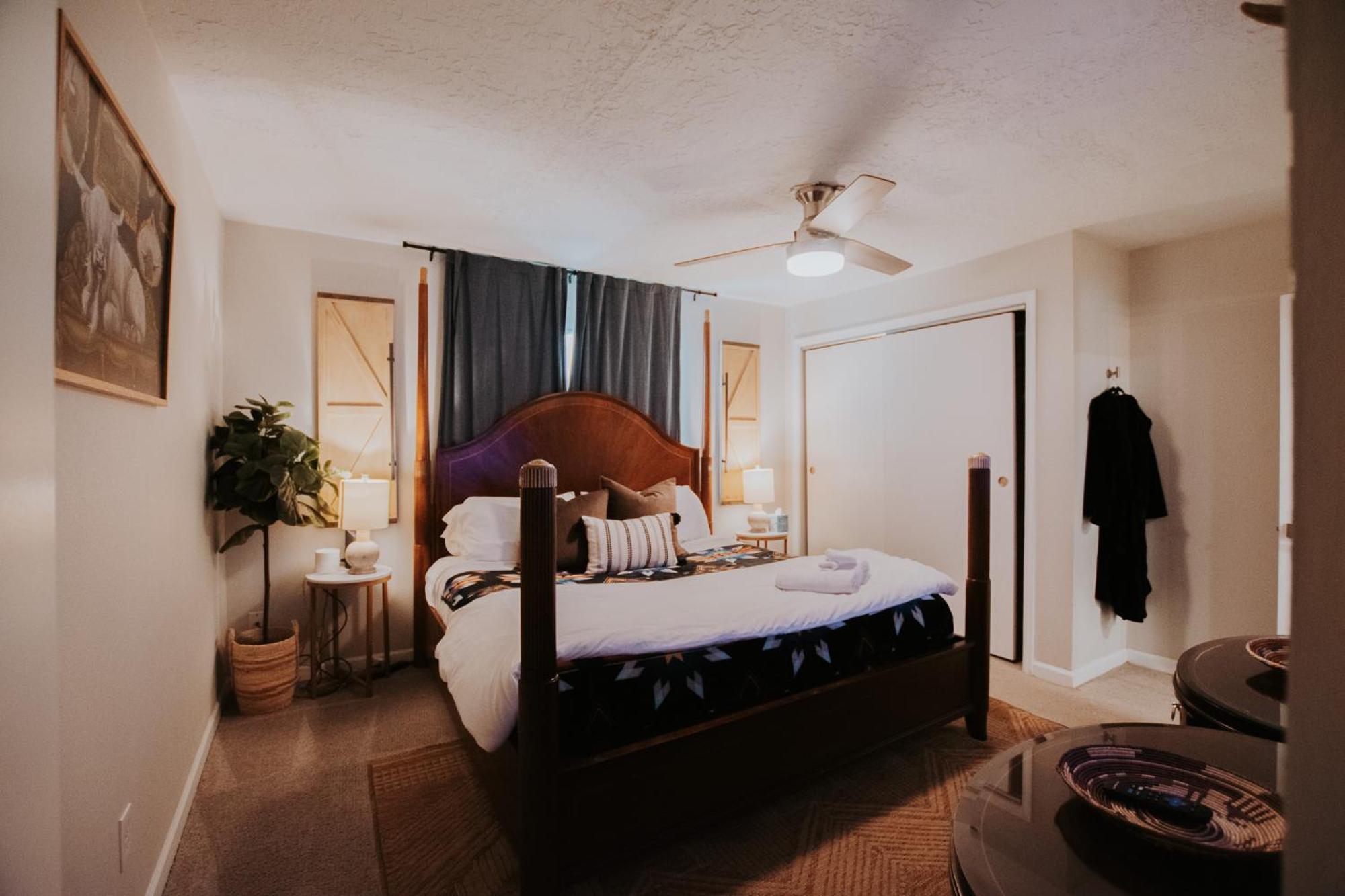 Cowboy Den-Hot Tub-Game Room-Pet Friendly-No Pet Fees! Albuquerque Exteriör bild