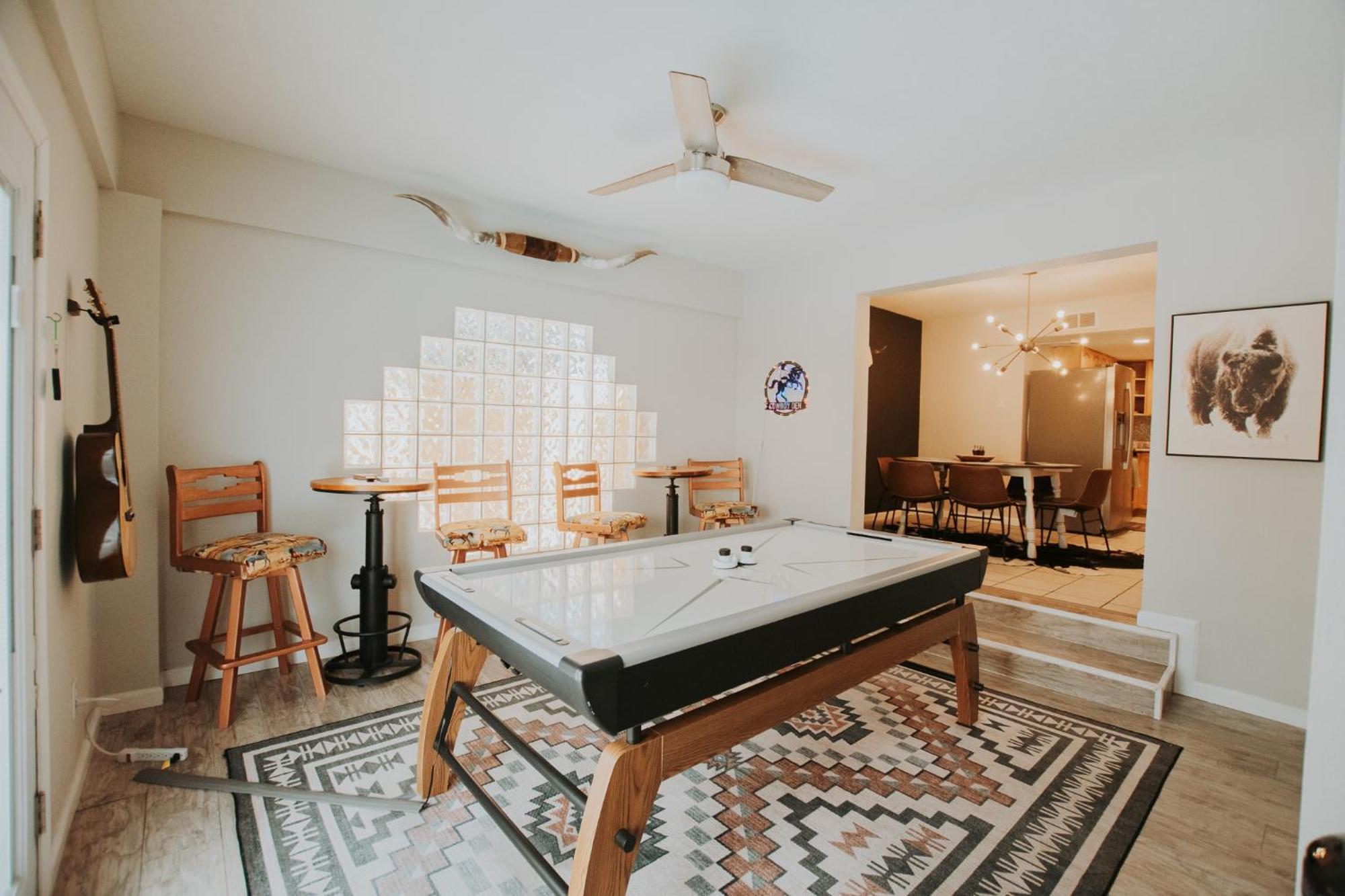 Cowboy Den-Hot Tub-Game Room-Pet Friendly-No Pet Fees! Albuquerque Exteriör bild