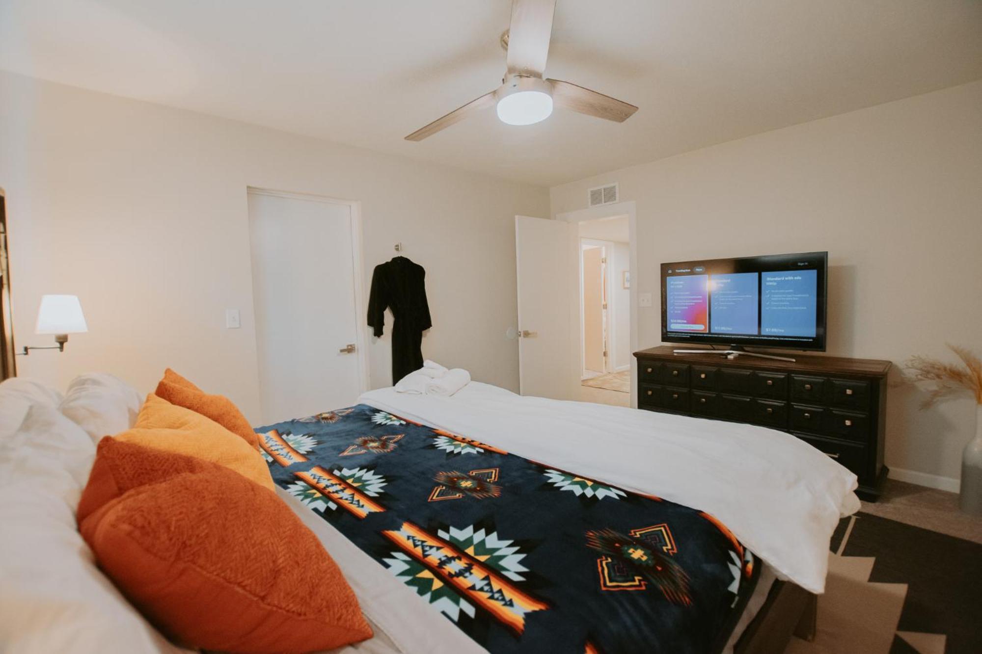 Cowboy Den-Hot Tub-Game Room-Pet Friendly-No Pet Fees! Albuquerque Exteriör bild