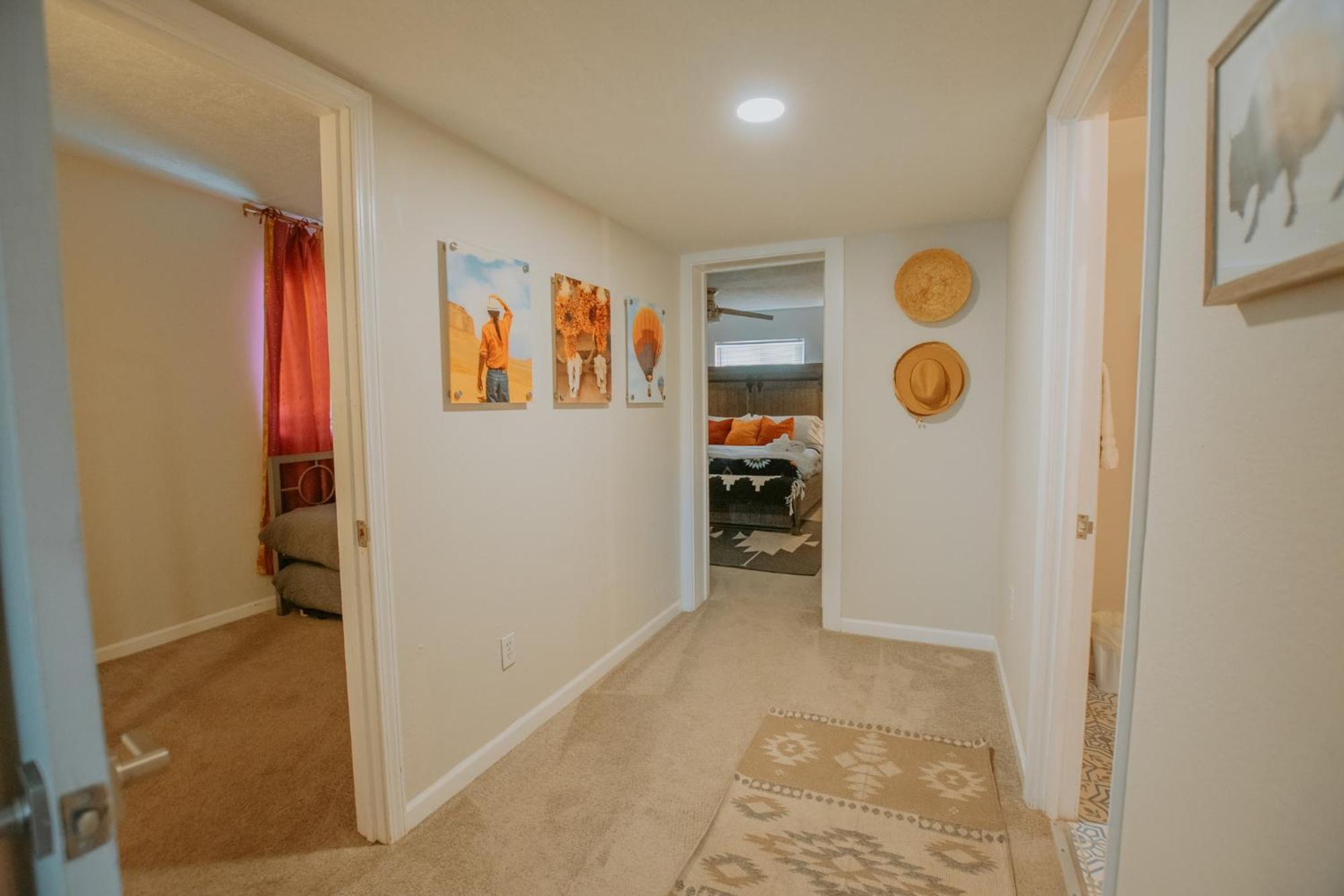 Cowboy Den-Hot Tub-Game Room-Pet Friendly-No Pet Fees! Albuquerque Exteriör bild