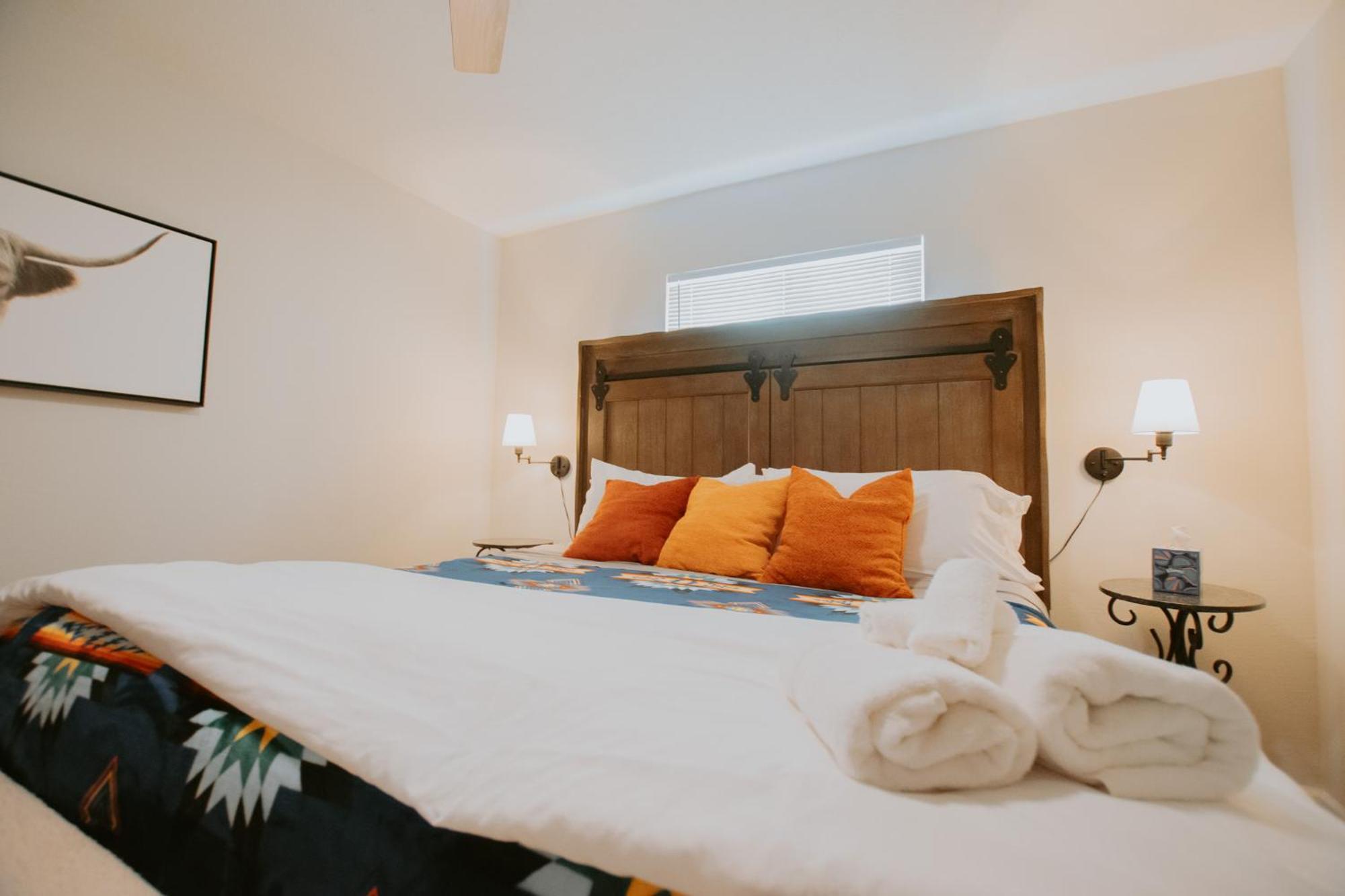 Cowboy Den-Hot Tub-Game Room-Pet Friendly-No Pet Fees! Albuquerque Exteriör bild
